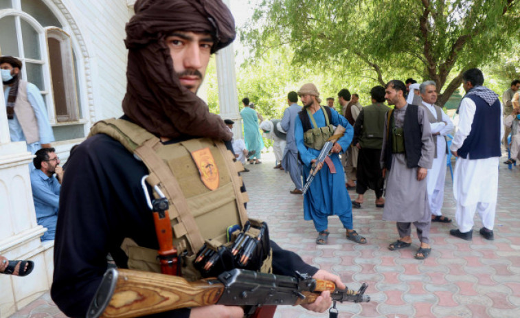 China evacua a más de 200 ciudadanos en Afganistán ante el deterioro de la seguridad