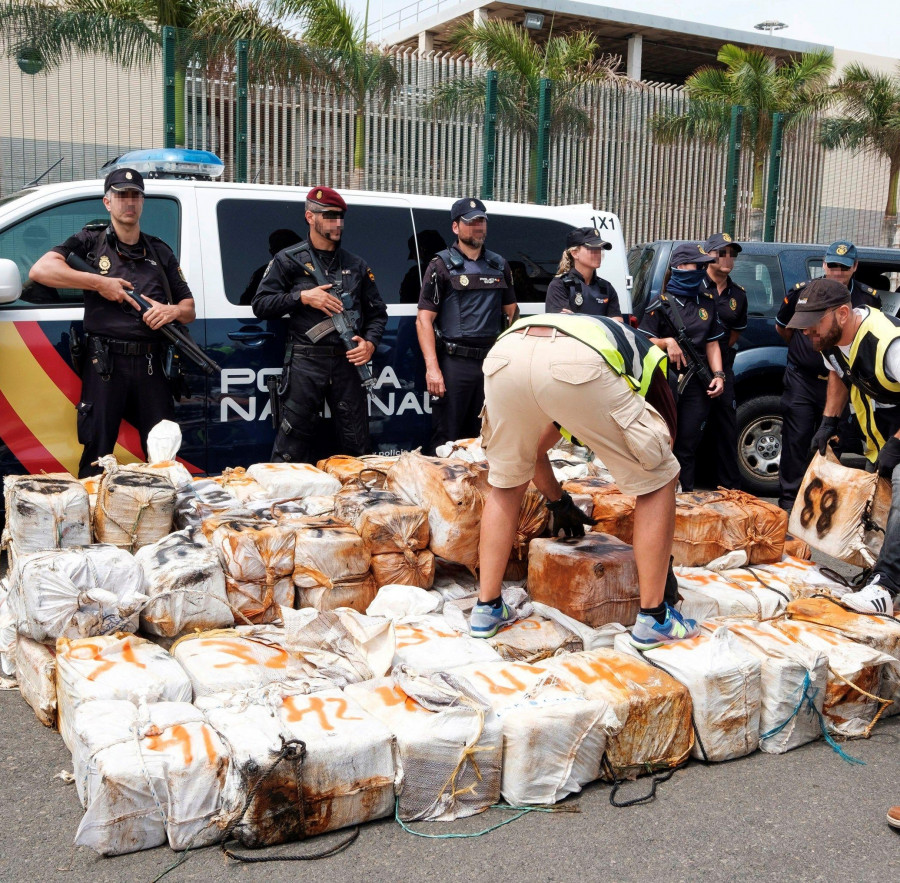 La Audiencia Provincial retoma el juicio por las 1,7 toneladas de cocaína incautadas en el Titán III