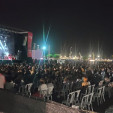Indie en la playa y vino en Meaño