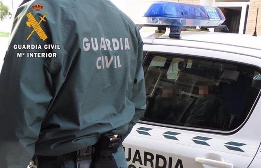 Cinco detenidos en Sevilla y Cádiz que "pretendían blanquear 123 millones de euros" simulando un parque solar