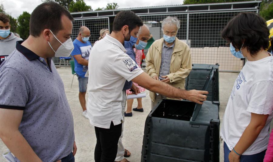 Cambados desiste del contenedor subterráneo y lo sustituirá por convencionales