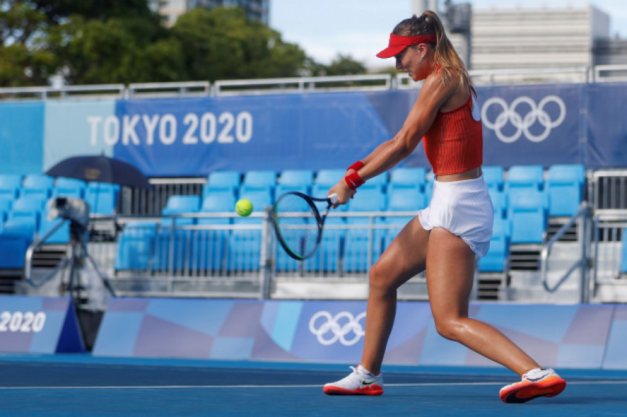La española Paula Badosa se retira en cuartos de final en Tokio 2020 afectada por el calor