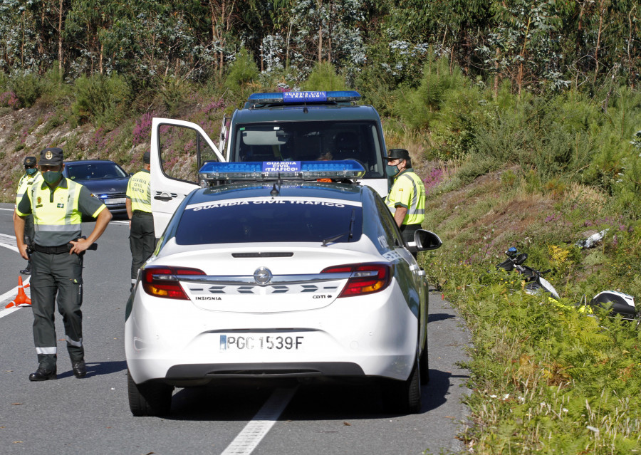 El agente fallecido en Catoira acudía a auxiliar en un accidente en Caldas