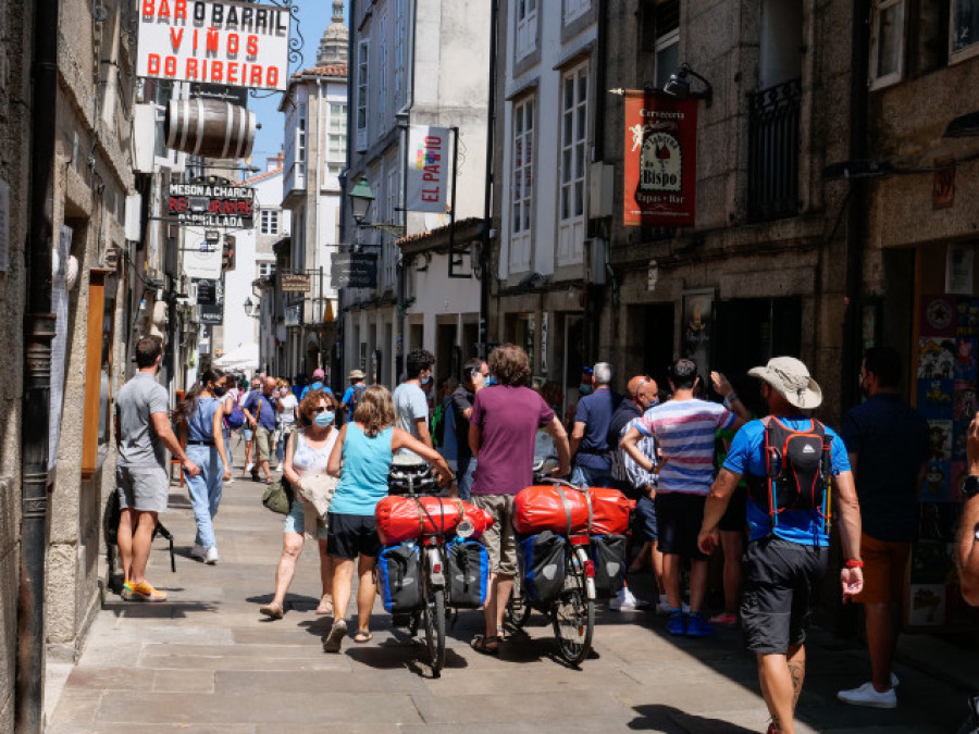 La Xunta justifica las nuevas restricciones para priorizar la "seguridad sanitaria"