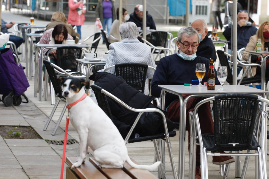 Vilagarcía ya tiene casi cuarenta casos de covid menos que hace solo dos días