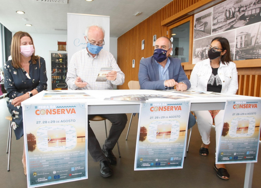 La Feira da Conserva se consolida en Vilanova de Arousa y premia al producto más innovador del sector