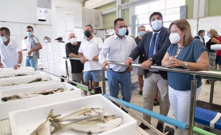 Los pescadores reclaman soluciones para el Mar Menor y temen por la campaña del langostino