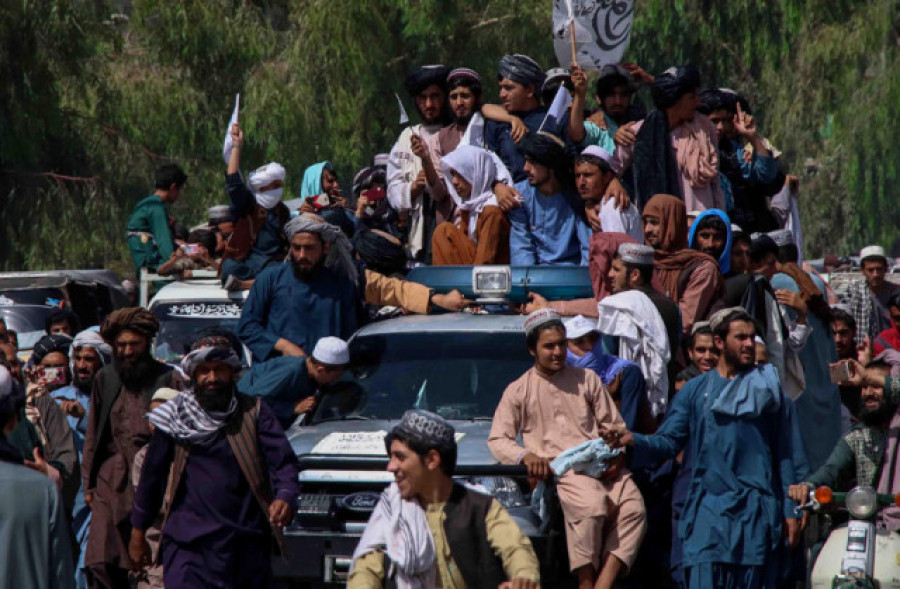 Los talibán envían un batallón de suicidas a las fronteras con Tayikistán y China