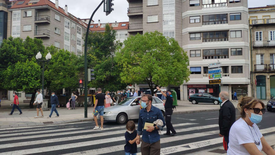 Buscan al conductor que se fugó tras provocar un accidente en Vilagarcía