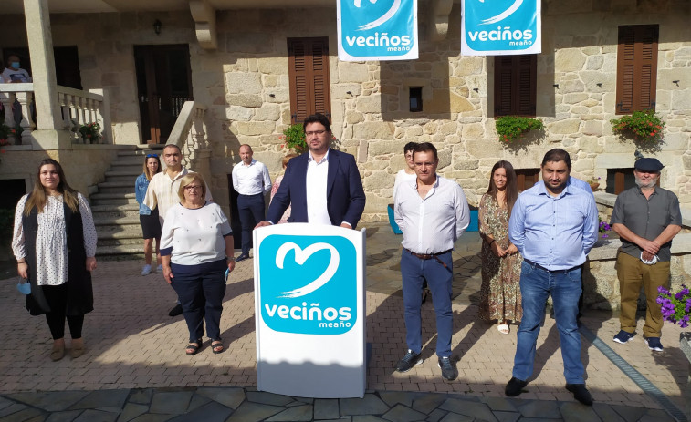 ​El alcalde de Meaño y el resto de ex ediles del PP presentan un nuevo partido
