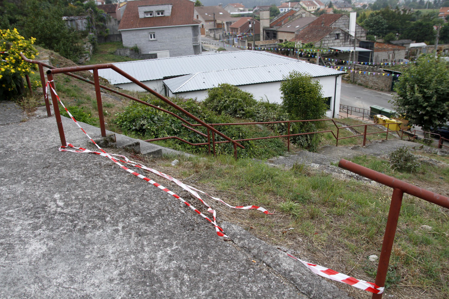 Vecinos de A Laxe denuncian su abandono y la falta de limpieza