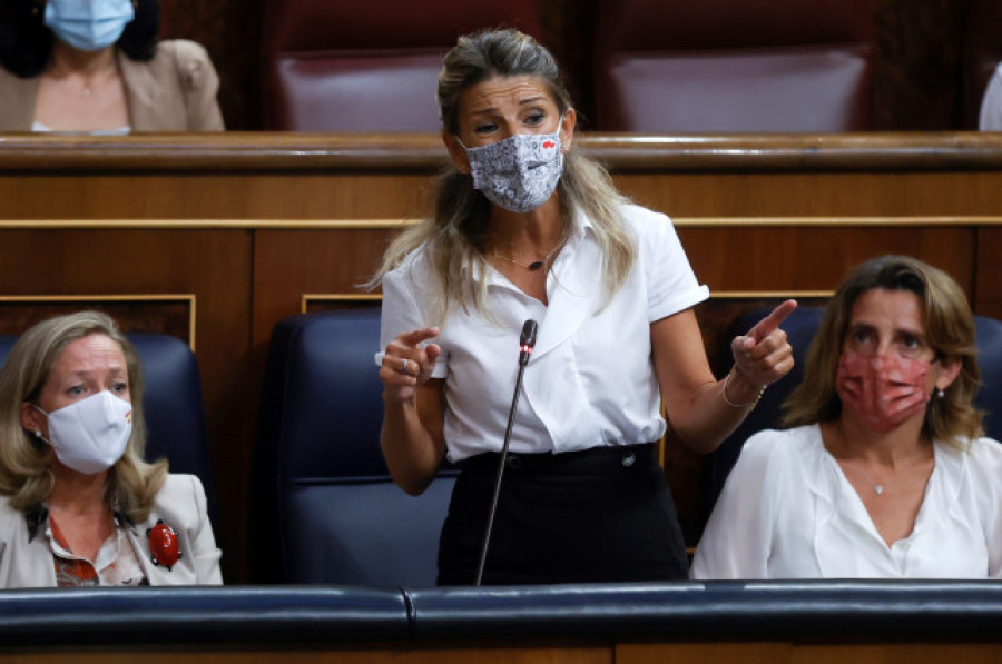 Yolanda Díaz, "muy satisfecha" con la subida del SMI, niega diferencias en el ejecutivo: "Es una decisión del Gobierno"