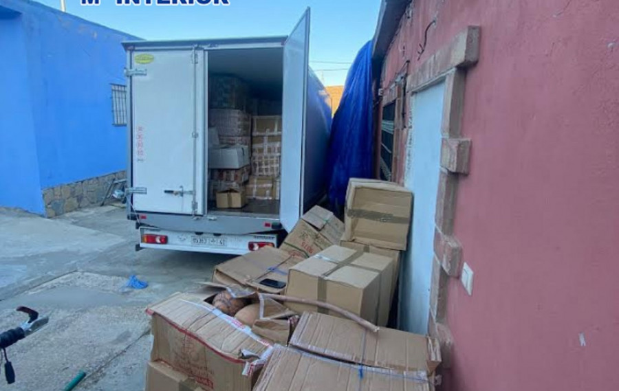 Incautan ocho toneladas de hachís importado desde Marruecos por una organización de Cambados