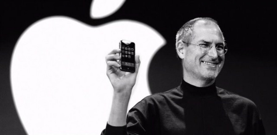 Diez años sin Steve Jobs, el hombre que revolucionó la telefonía móvil