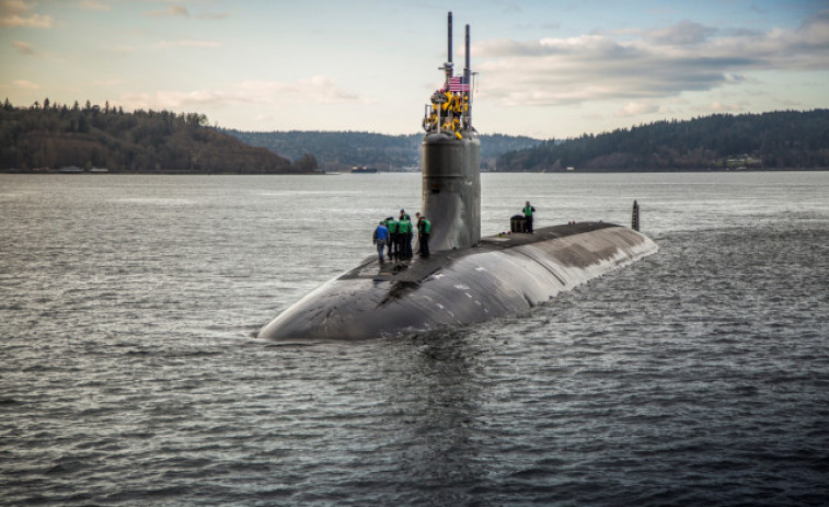 Once marineros heridos en un incidente en un submarino nuclear en Estados Unidos
