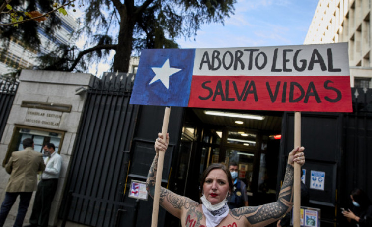 Un tribunal federal de apelaciones restituye la ley del aborto de Texas