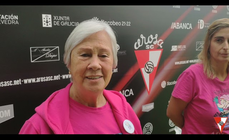 El Arosa presenta sus camisetas especiales para apoyar la lucha contra el cáncer de mama