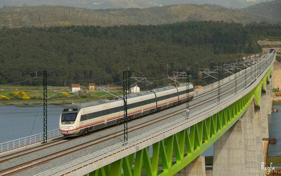 Salen a licitación por 4 millones las obras para rematar el viaducto del AVE entre Rianxo y Catoira