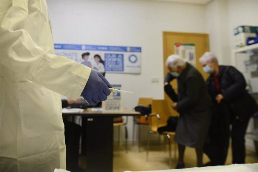 Galicia administra otras 10.725 dosis contra la covid-19 y la población inmunizada alcanza el 85%