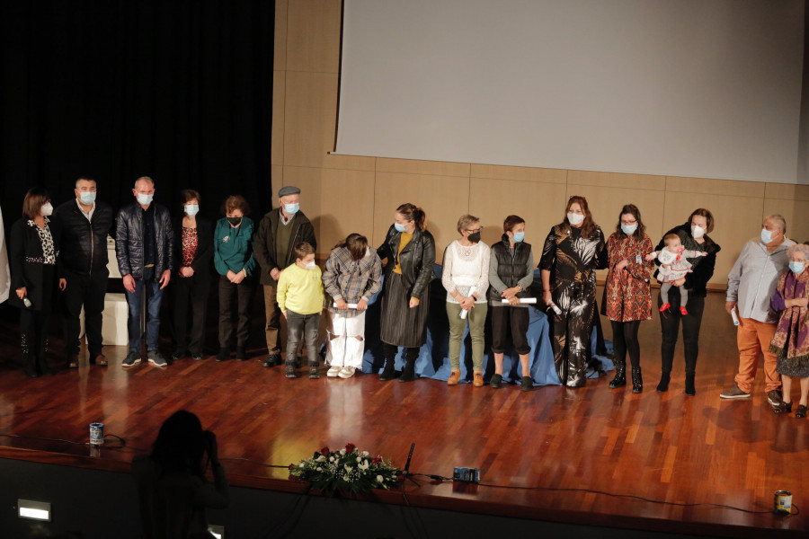 “Ribadumienses en prol do galego” reconoce la labor del grupo de teatro Alecrín