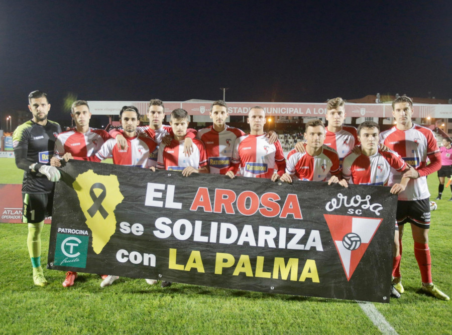 Diez partidos del Arosa en Segunda RFEF, diez alineaciones diferentes
