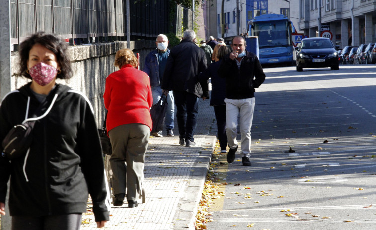 La necesidad de un muro de contención encarece ampliar las aceras del Alobre