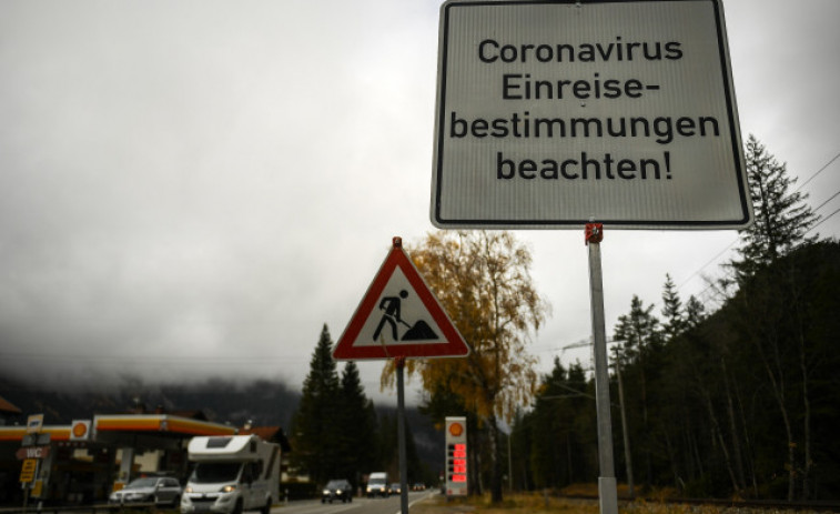 Austria impone un confinamiento de toda la población, vacunados y no vacunados, a partir del lunes