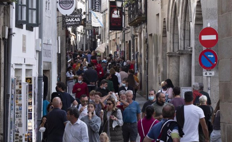 Los contagios diarios vuelven a superar los 1.000 en Galicia, pero baja la presión hospitalaria a 252 ingresados