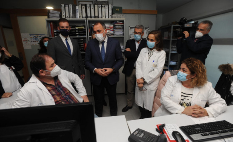 Galicia se prepara para las Navidades con los casos de coronavirus al alza