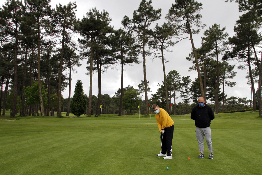 El campo de golf de Meis liquida su deuda e inicia el 2022 con las cuentas saneadas y más socios