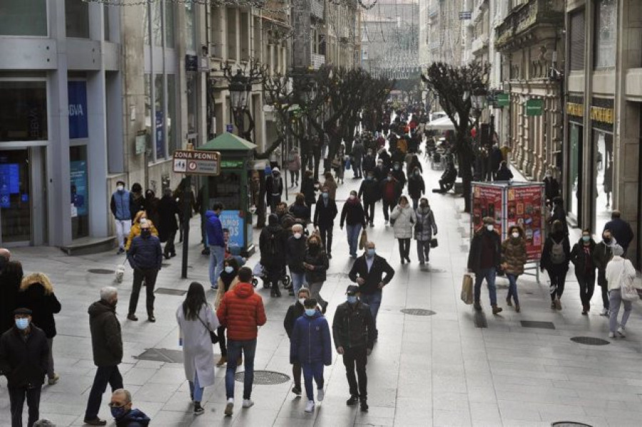 Galicia supera los 52.500 casos activos de Covid tras 3.815 nuevos contagios, pero bajan a 373 los ingresados