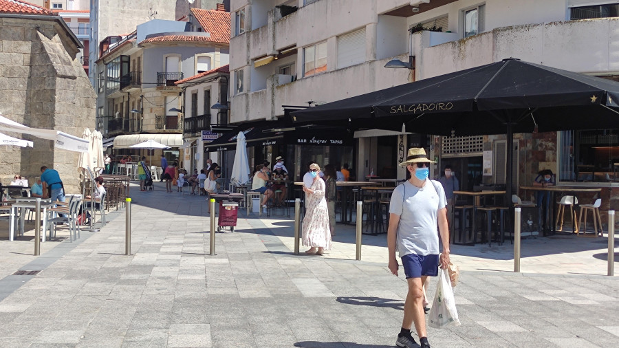 Sanxenxo cierra el año 2021 con 17.856 personas empadronadas, la cifra más alta de su historia