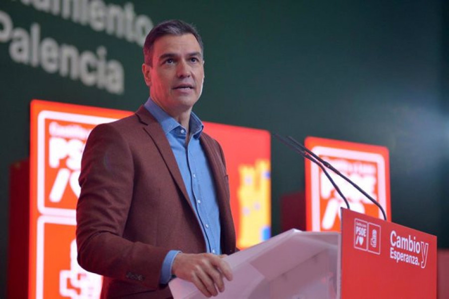 Sánchez anuncia que habrá control de precios de los test y que España comprará en enero antivirales a Pfizer