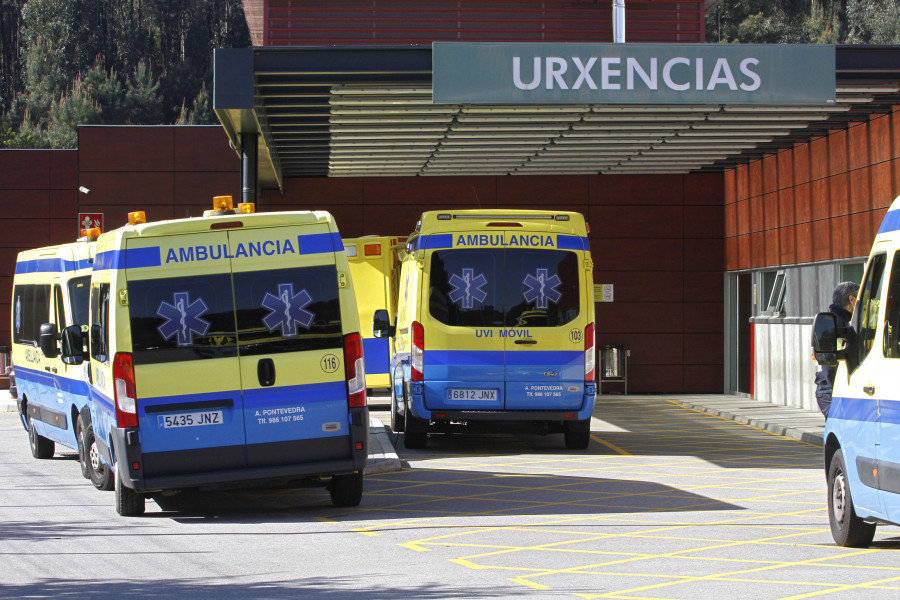 Cuatro evacuados, dos de ellos menores, por inhalación de humo por un incendio en una caldera en Vilanova de Arousa