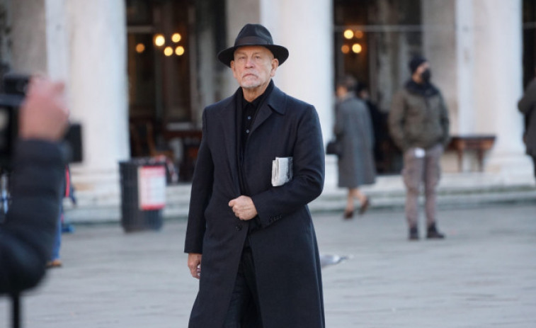El actor John Malkovich, vetado en un hotel de Venecia por no disponer del certificado anticovid