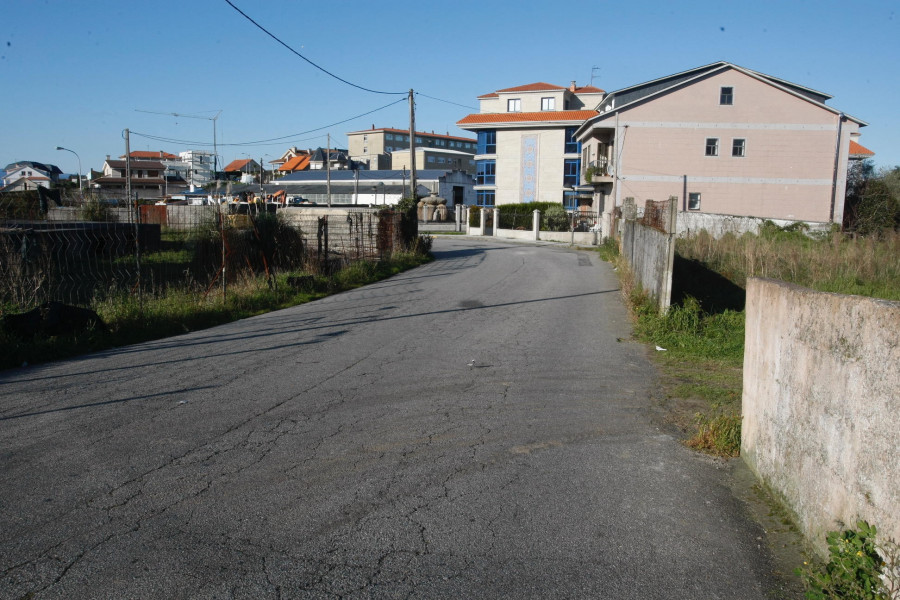 La mejora de la calle Ameixeiras incluirá plazas de aparcamiento y más iluminación en la zona