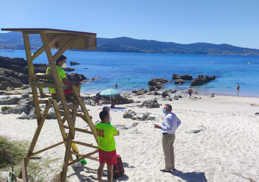 Una empresa opta a la gestión del servicio de socorrismo en las playas de Sanxenxo por dos años
