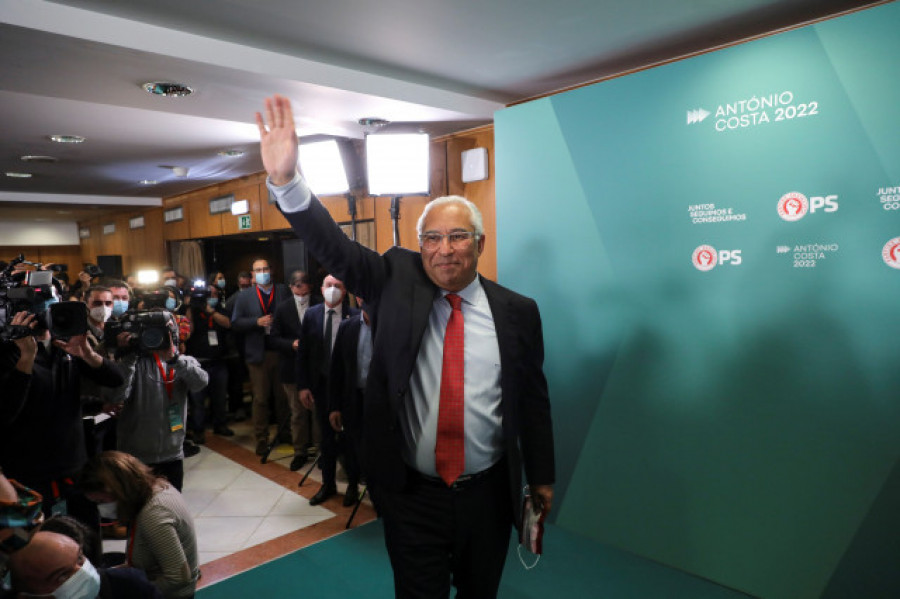 Costa afronta su tercer mandato en Portugal después de lograr una histórica mayoría absoluta