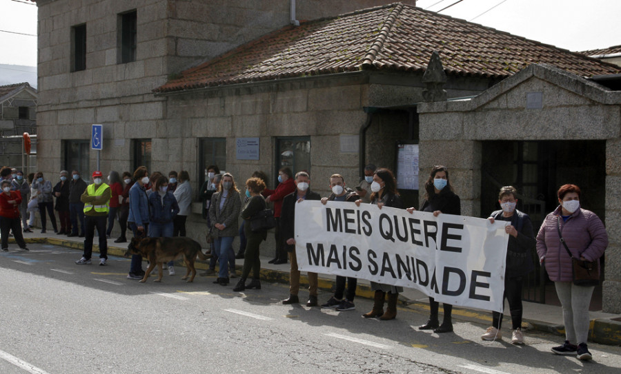 Meis pide por escrito a la Xunta que aclare  si la parcela de  A Rochela es válida o no para el centro de salud