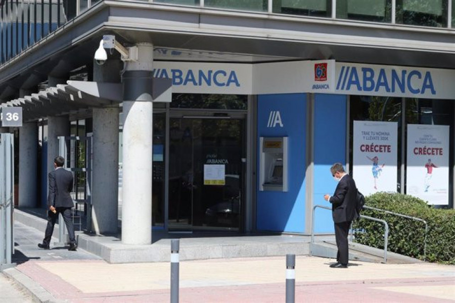 Abanca duplica beneficio y gana 323 millones en 2021