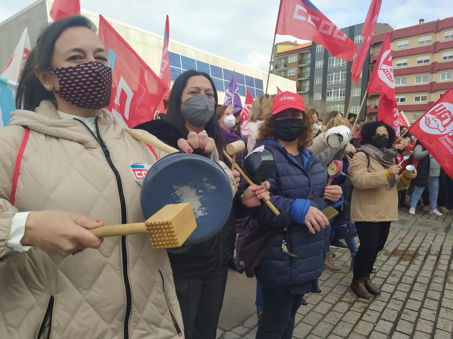 Los sindicatos urgen a la patronal a convocar la Mesa en otro día de respaldo masivo a la huelga