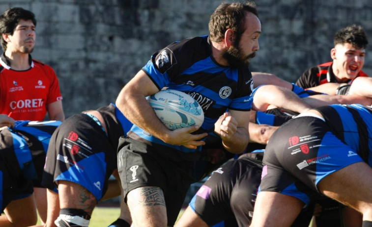 Os Ingleses gana al Lalín y ya acaricia el play-off