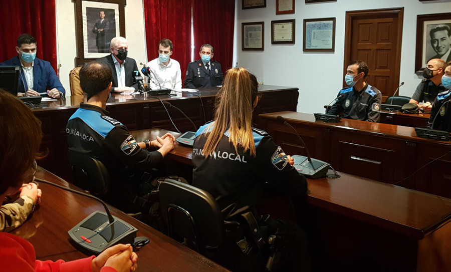 Auxiliares de la Policía pobrense denuncian que los despidieron al solicitar la conciliación familiar