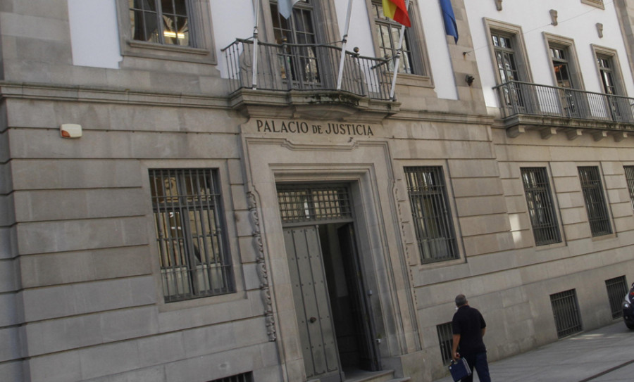 Condenan a un abogado a un año de cárcel por quedarse 40.000 euros de la fianza de un cliente