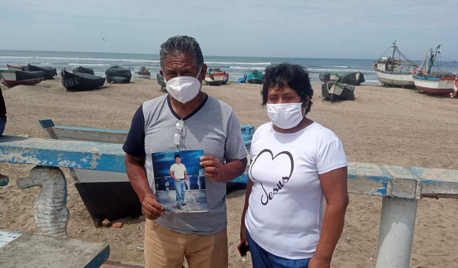 Concello y Cofradía tramitan ayudas para la familia del marinero cambadés