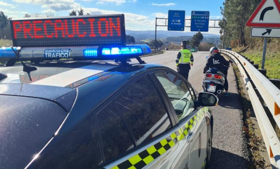 Denunciado un ribeirense que dio positivo en alcohol y drogas tras hacer adelantamientos prohibidos con una motocicleta sin seguro ni ITV