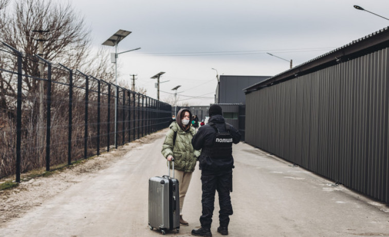 Los separatistas prorrusos del Donbás anuncian la evacuación masiva de la población a Rusia