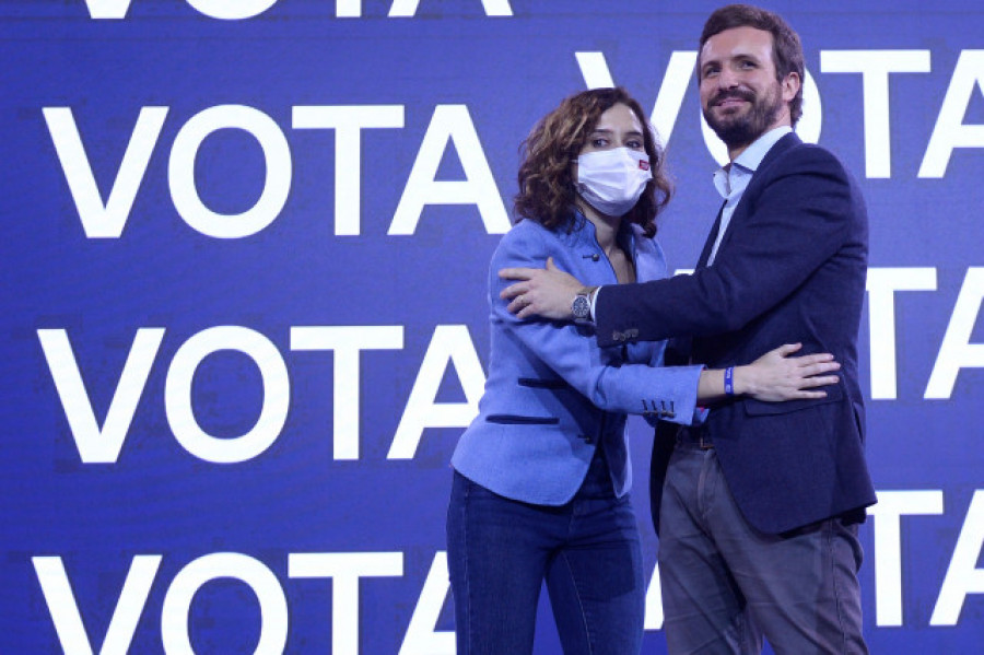 Ya pocos se fían de Casado en el Partido Popular