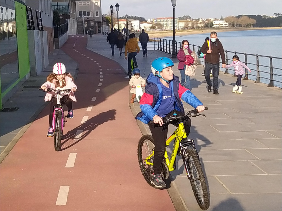 Ribeira impulsa su integración en una red de ciudades para hacer más segura la circulación en bicicleta