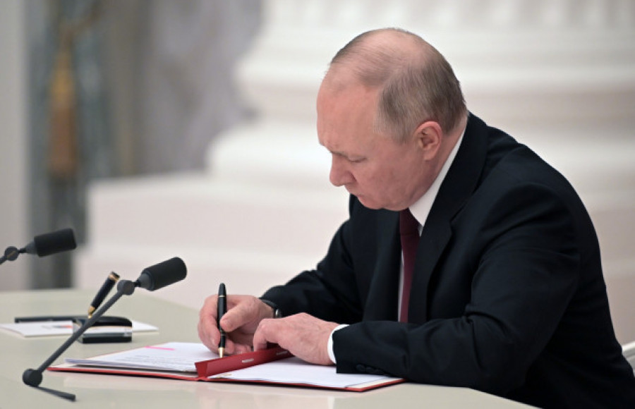 Putin reconoce la independencia  de las repúblicas separatistas